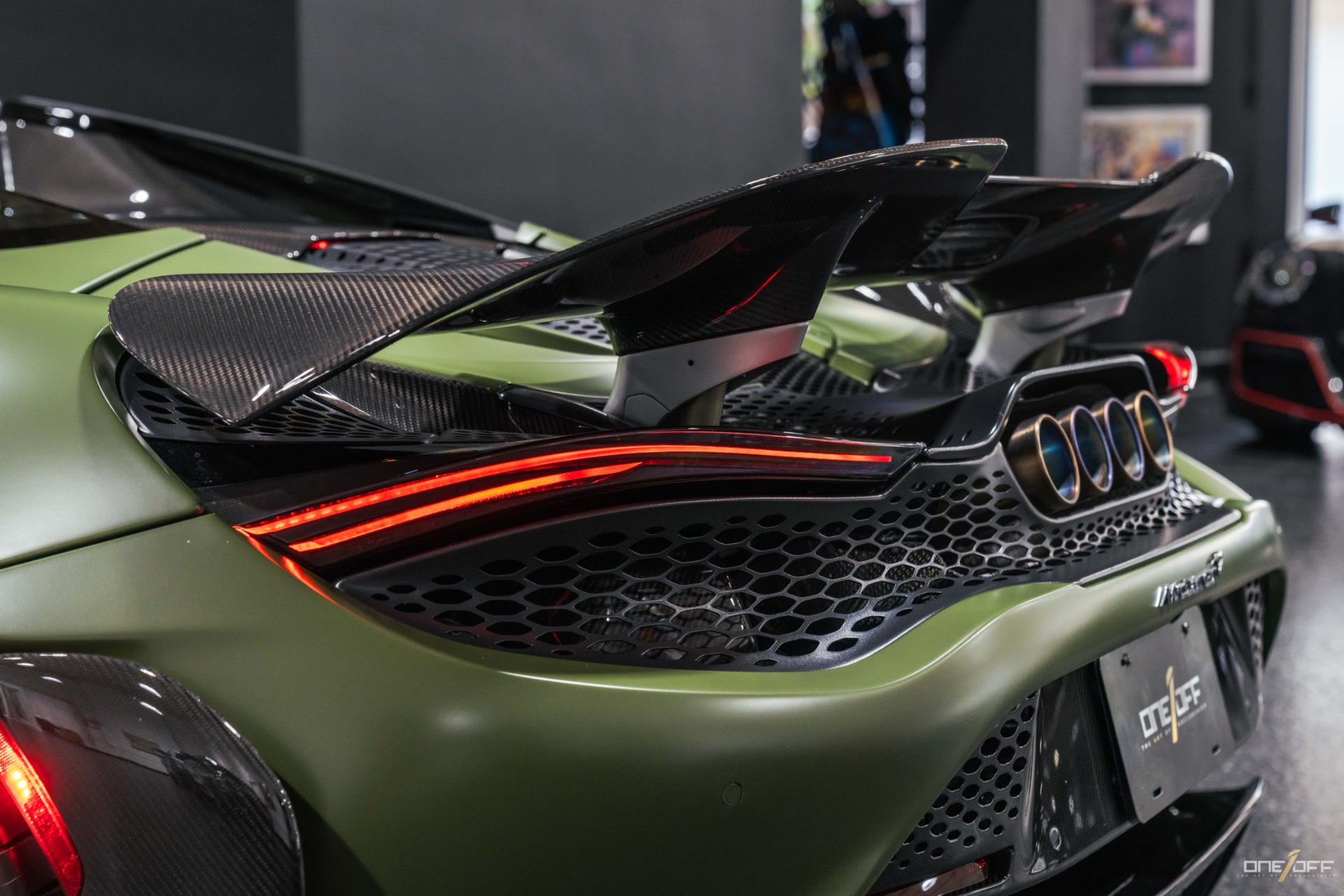 Used 2022 McLaren 765LT photo 47