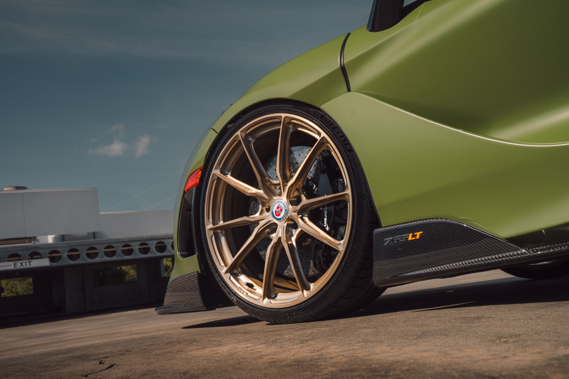 Used 2022 McLaren 765LT photo 71