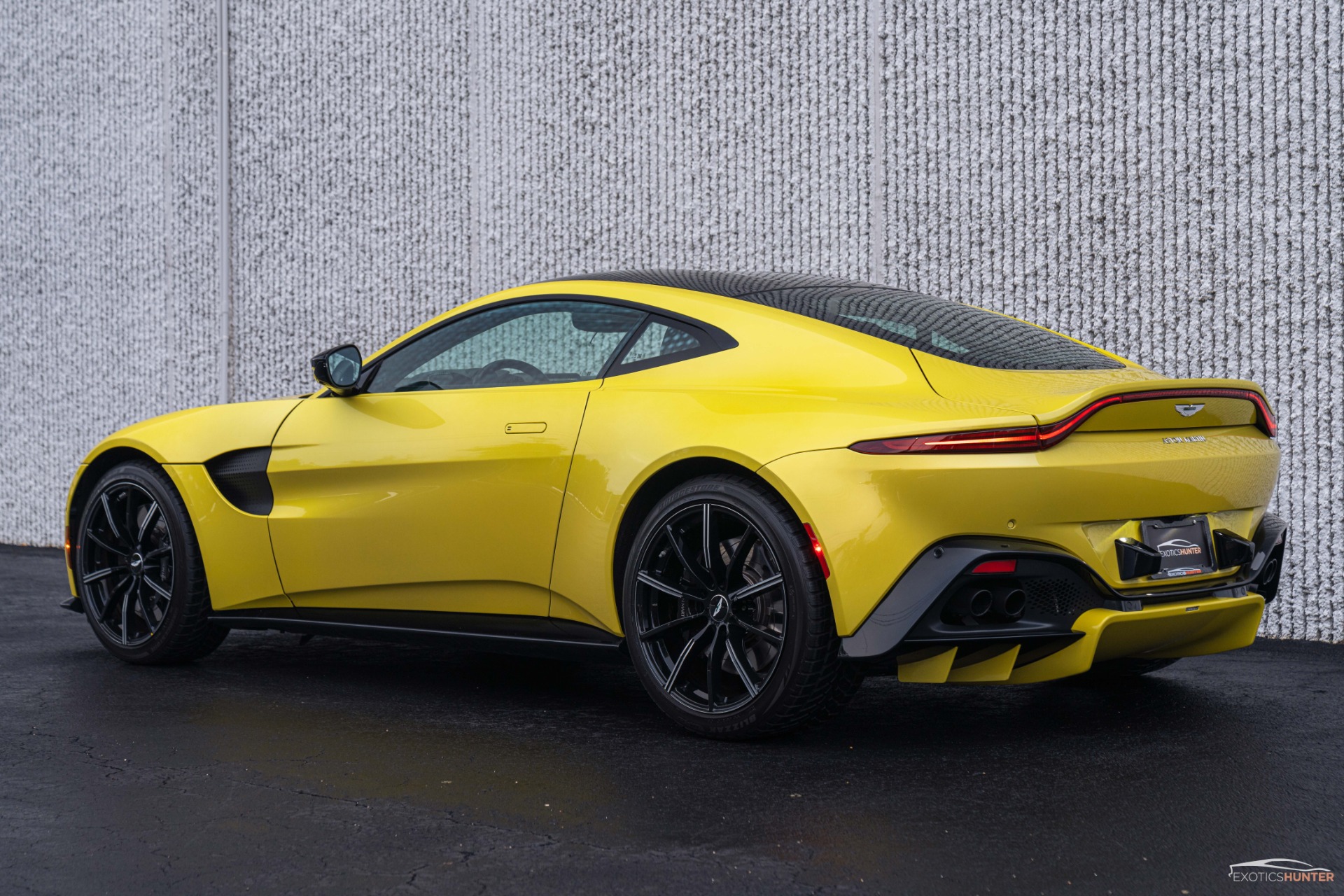 Used 2020 Aston Martin Vantage in Frosted Glass Yellow w