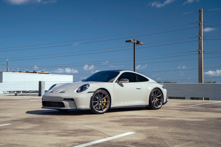 2022 Porsche 911 GT3's photo
