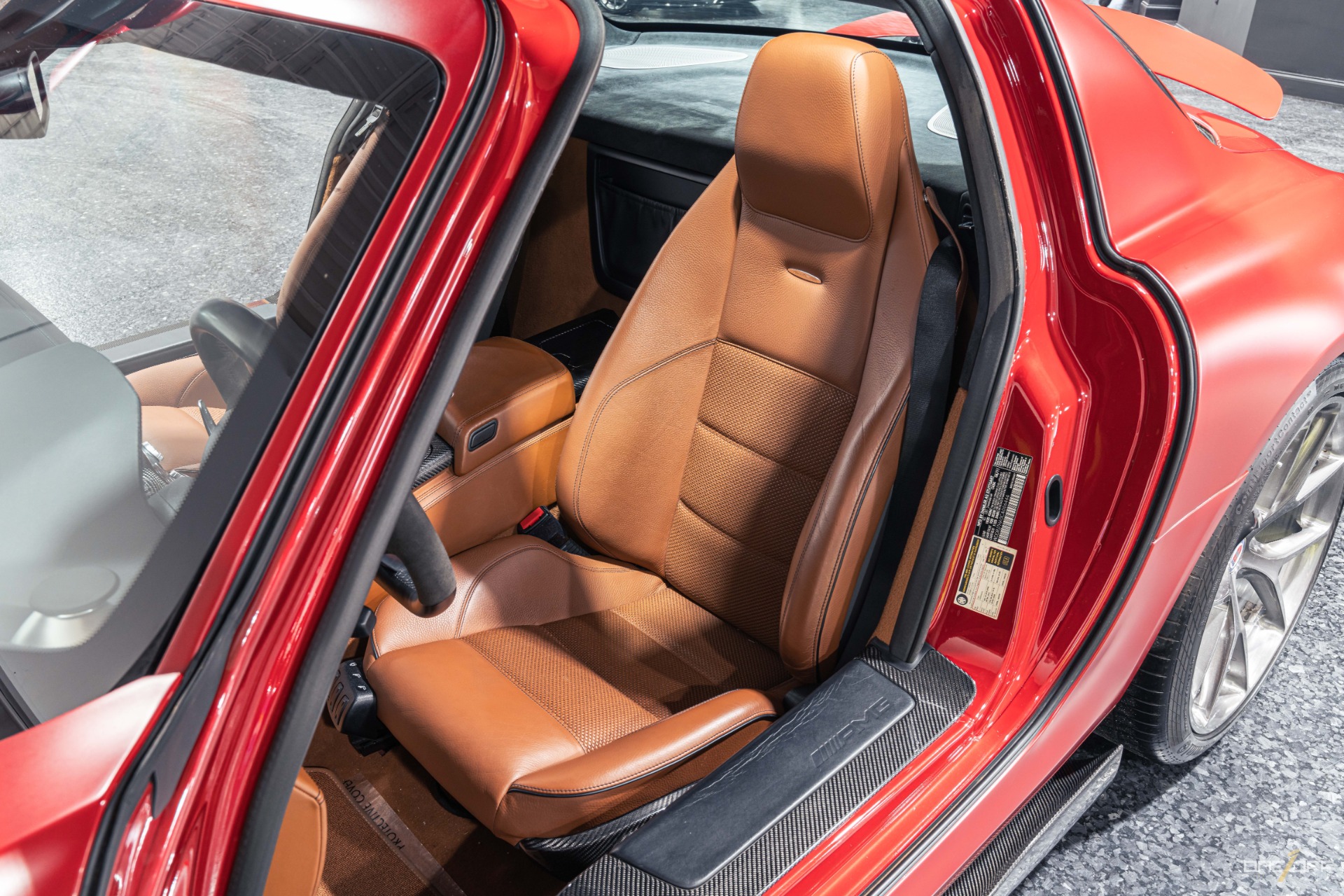 2012 Mercedes Benz SLS AMG photo 13