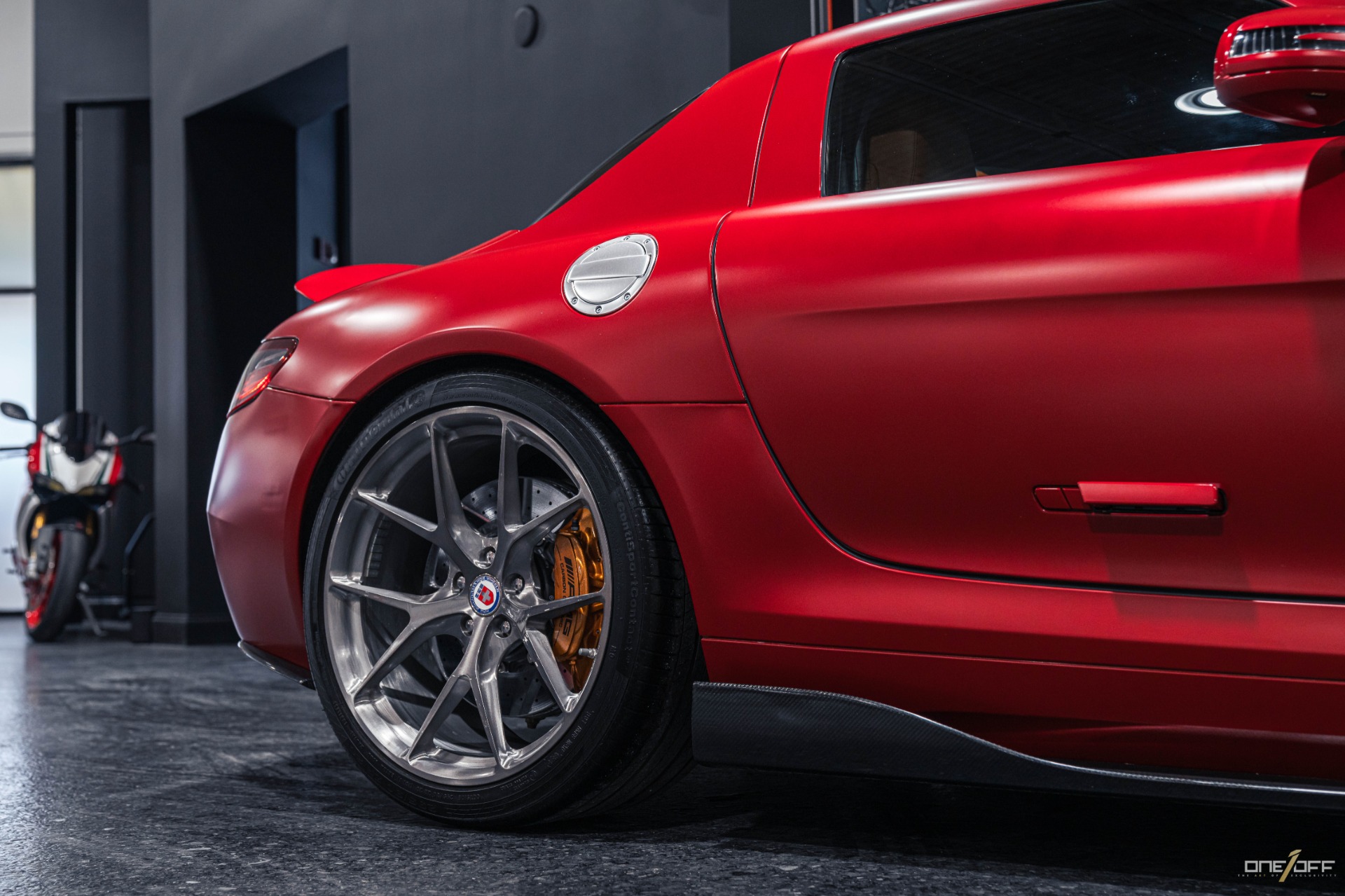2012 Mercedes Benz SLS AMG photo 4