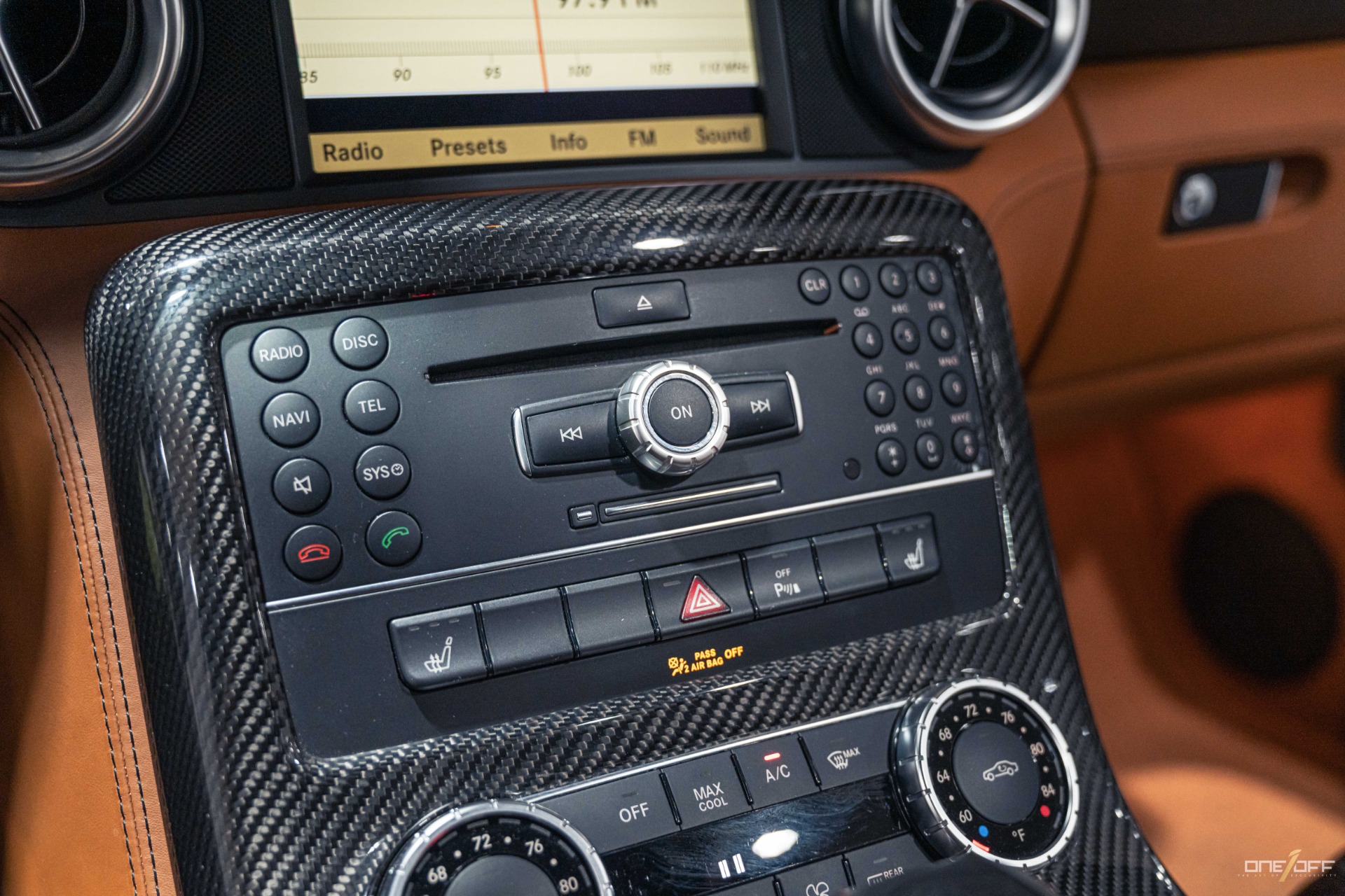 2012 Mercedes Benz SLS AMG photo 36