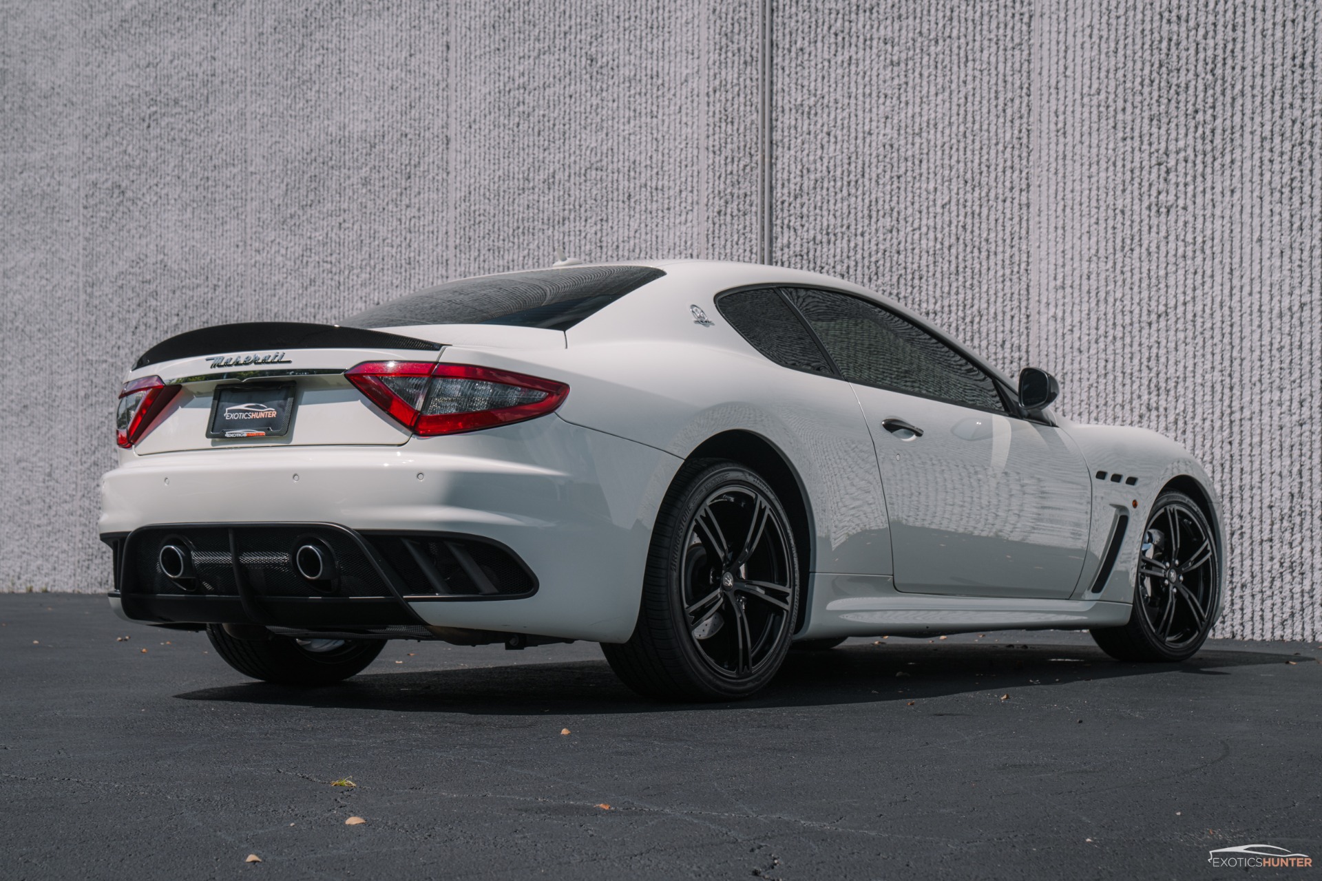2014 Maserati Granturismo MC photo 22