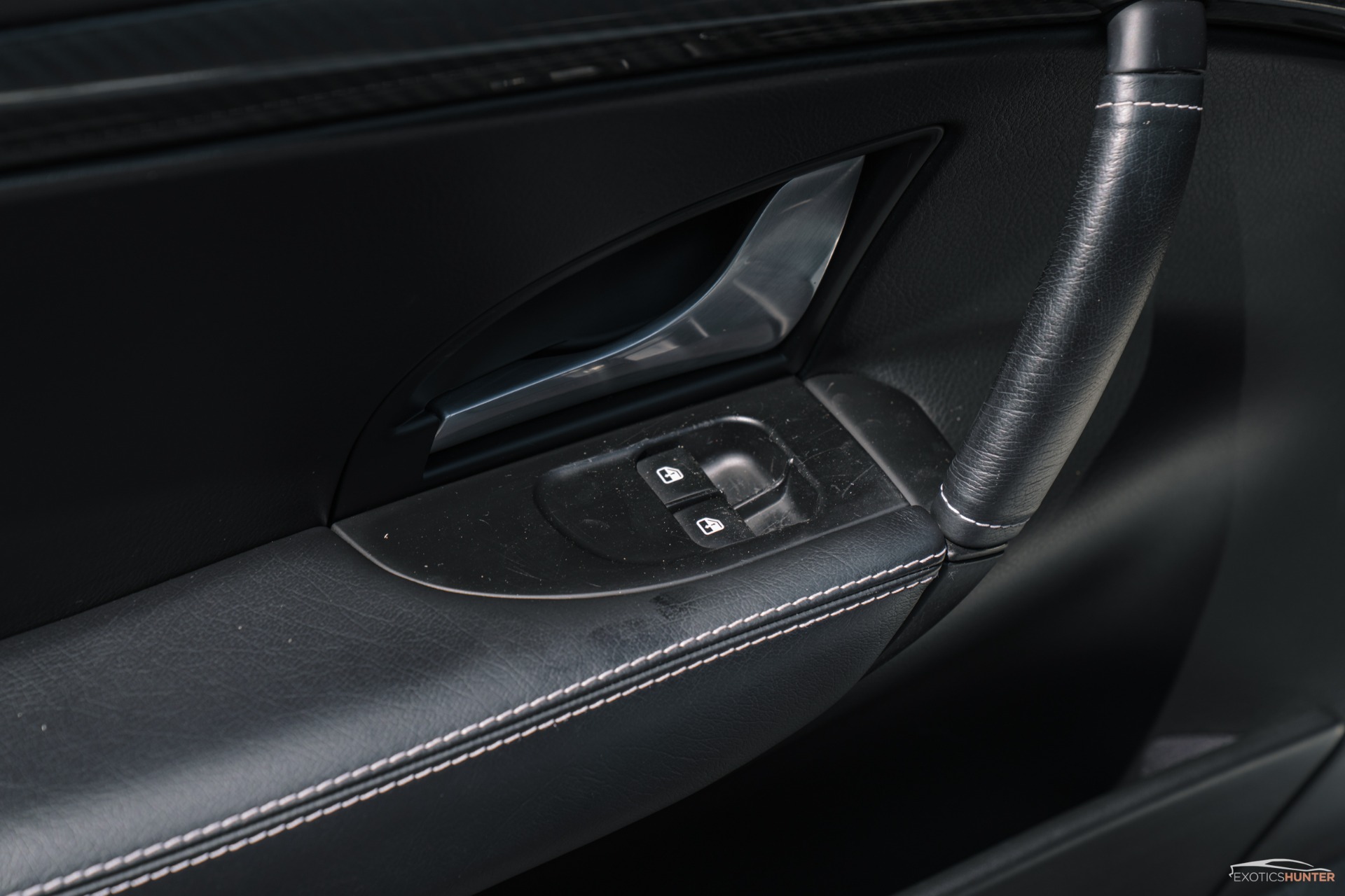 2014 Maserati Granturismo MC photo 23