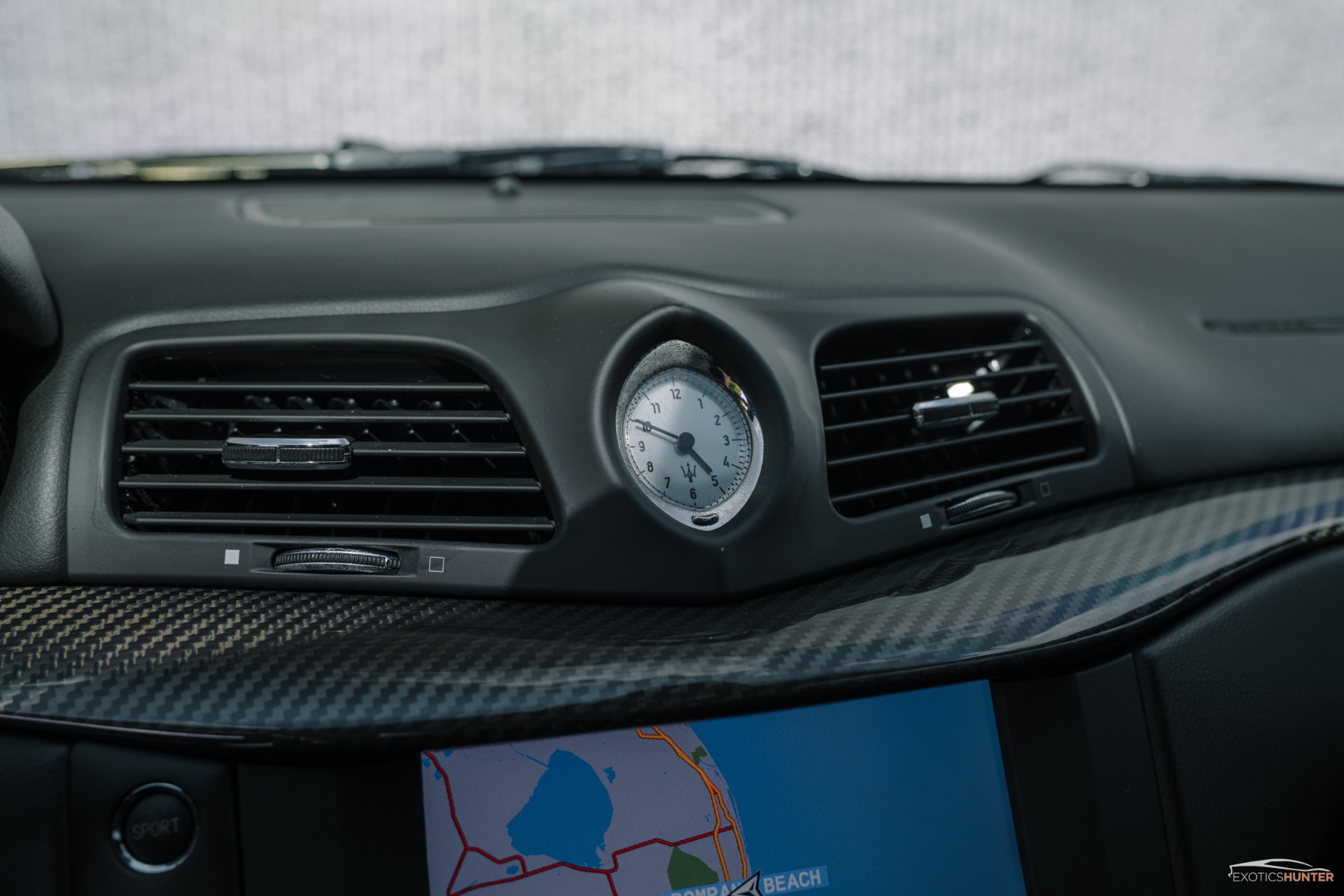 2014 Maserati Granturismo MC photo 30