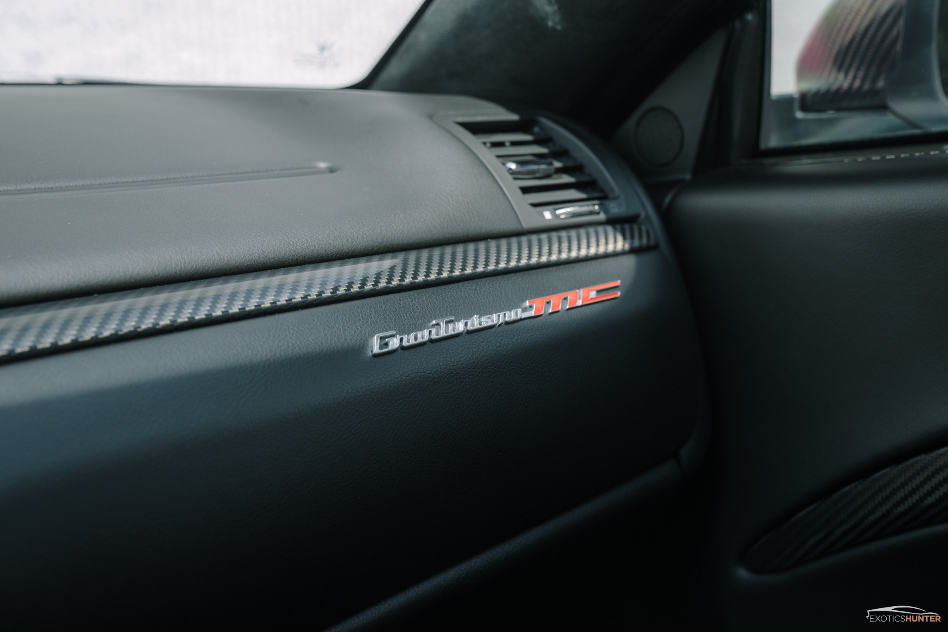 2014 Maserati Granturismo MC photo 35